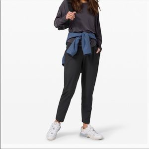 Lululemon Athletica Essential High Rise Trouser.